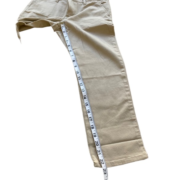 GAP Girl’s Khaki Lived-In Uniform Pants Size: 7 PLUS - Picture 8 of 9